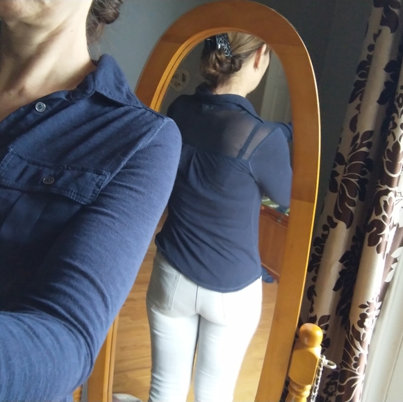 Button down shirt - Picture 4 of 5